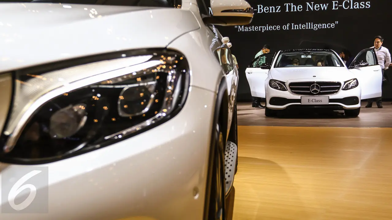20160811-Mercedes Benz Pamerkan Tujuh Mobil Baru di GIIAS 2016-Tangerang