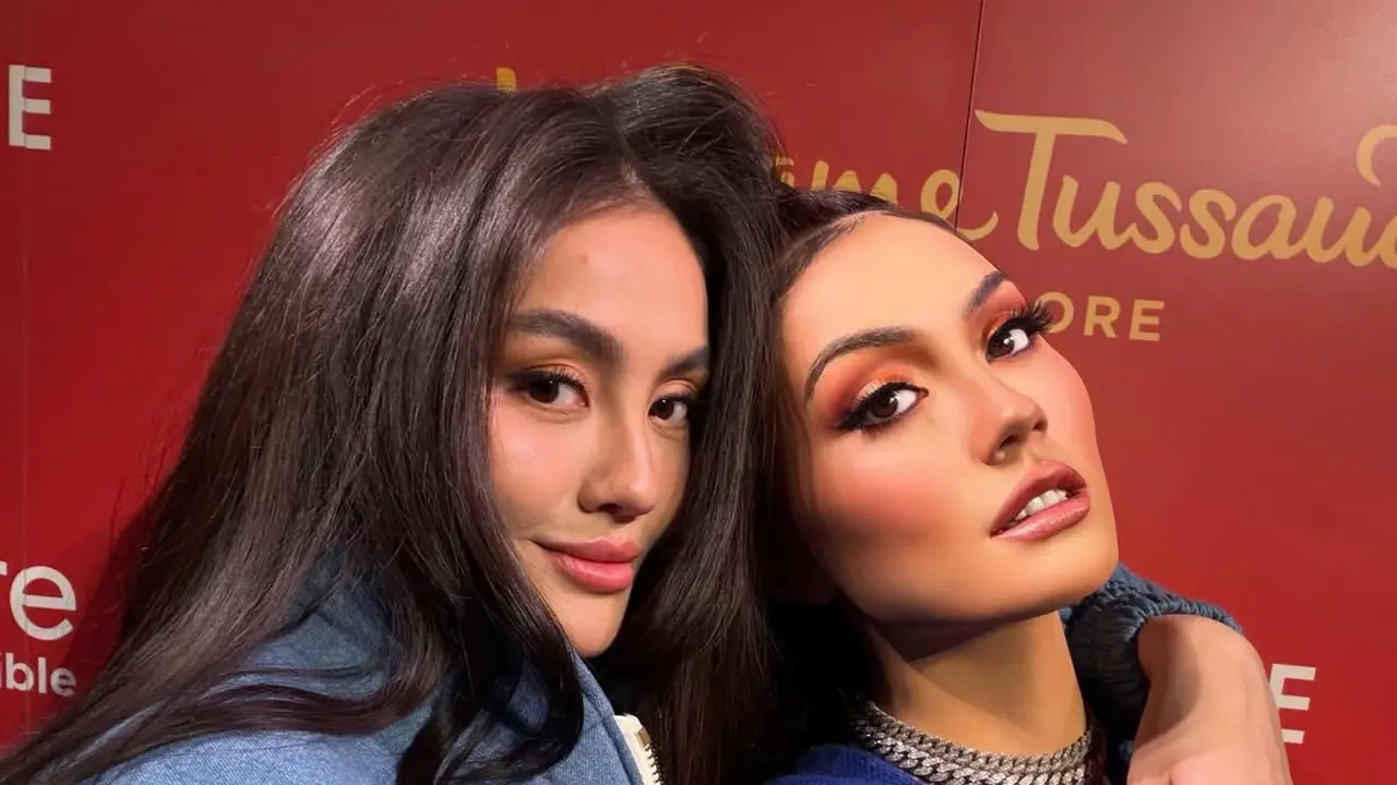 Patung Lilin Agnez Mo di Madame Tussauds Singapore. [@agnezmo]