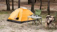 Mau Naik Gunung atau Hiking? Ini 5 Perlengkapan Outdoor Wajib Bawa Biar Petualanganmu Maksimal