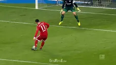Berita video James Rodriguez sebagai pemain terbaik pekan ke-5 Bundesliga 2017-2018. This video presented by BallBall.