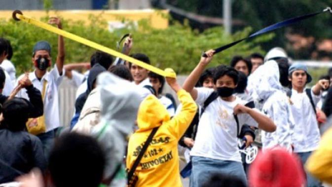 Siswa Hobi Tawuran Sekolah Terancam Tak Bisa Terima Anak 