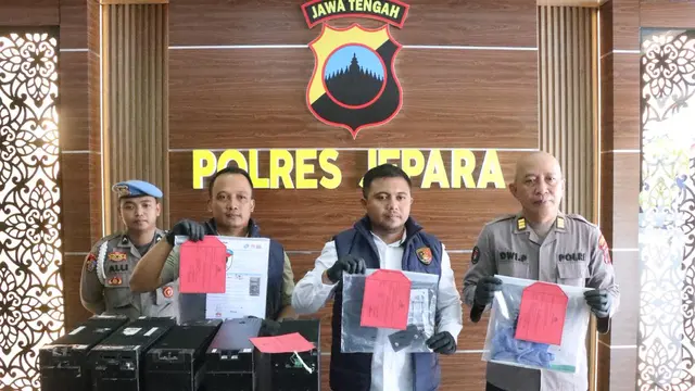 Polres Jepara sita barang bukti kejahatan komplotan maling baterai tower. (Dok. Istimewa)