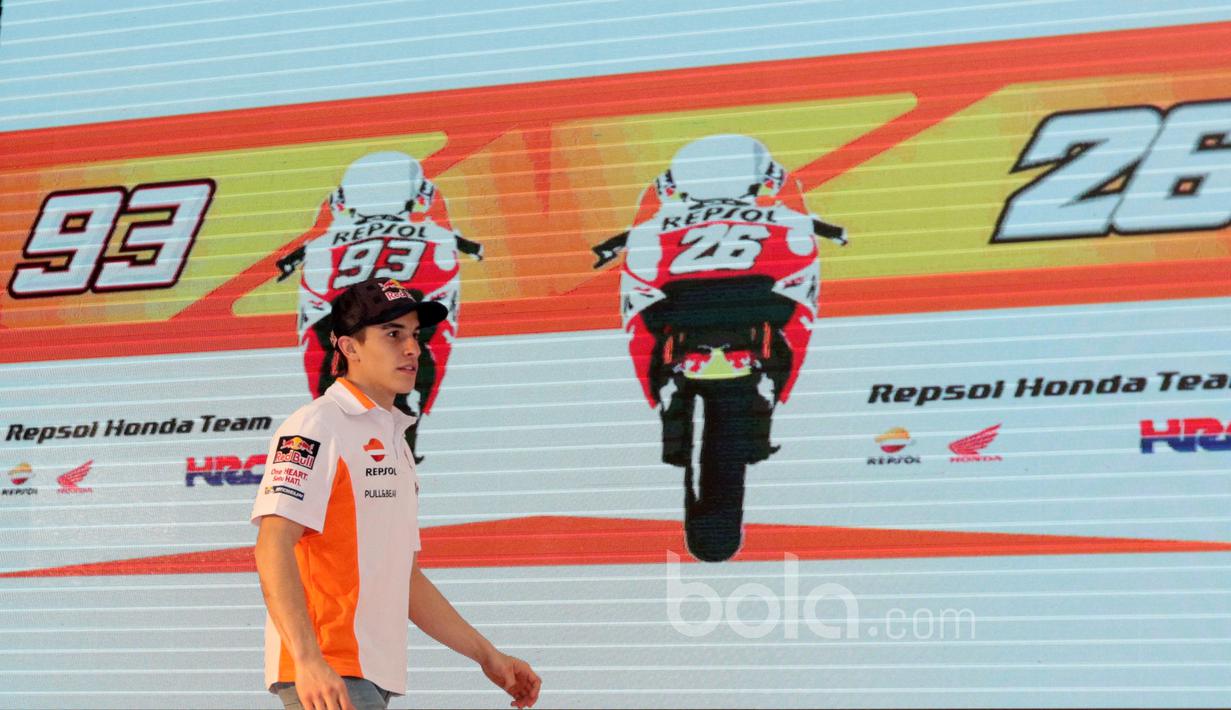 Marc Marquez tampil pada peluncuran Repsol Honda RC213V di Kemayoran, Jakarta, Jumat (3/2/2017).  Sesi kedua tes pra-musim kedua MotoGP akan berlangsung di Philip Island, Australia. (Bola.com/Nicklas Hanoatubun)