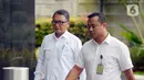Menteri ESDM Arifin Tasrif (kiri) saat tiba di Gedung KPK, Jakarta, Kamis (5/3/2020). Arifin Tasrif akan menggelar rapat koordinasi dengan Pimpinan KPK membahas pengelolaan sampah menjadi tenaga listrik untuk menghindari praktik tindak pidana korupsi. (merdeka.com/Dwi Narwoko)