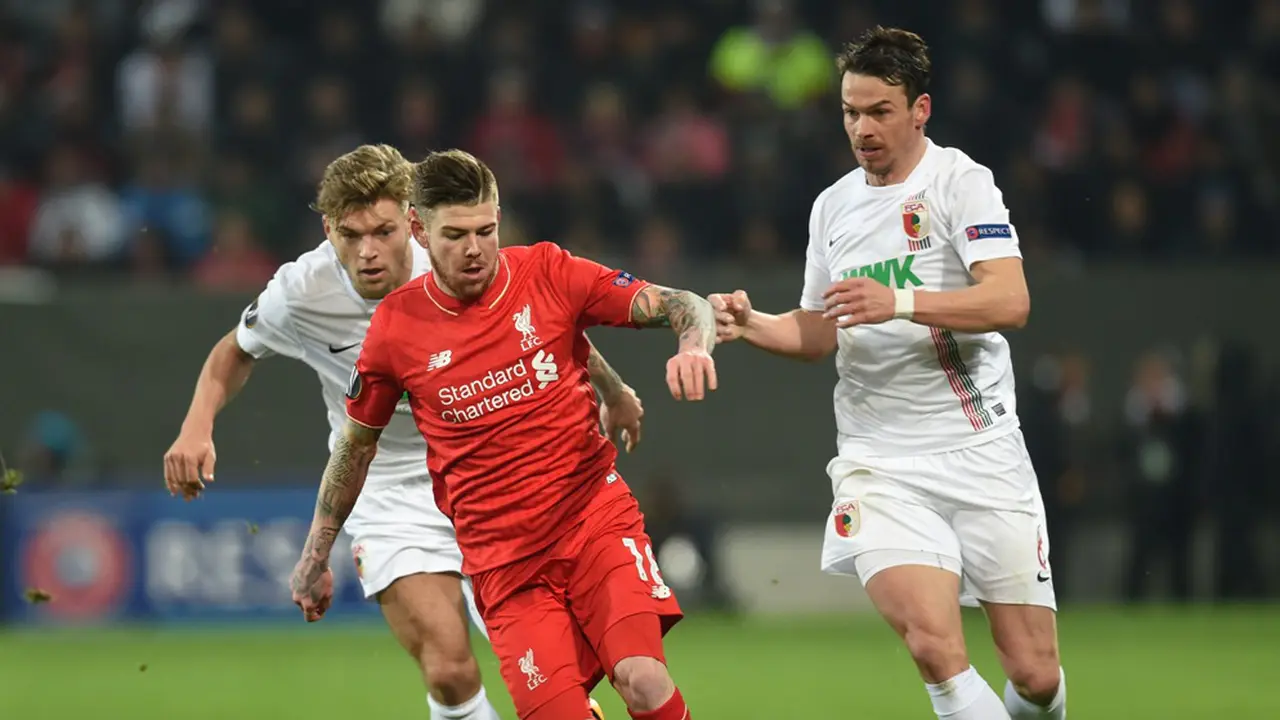 Augsburg vs Liverpool