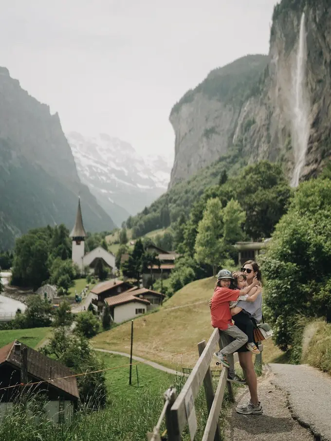 Sabai Morcheck liburan di Swiss (Instagram/sabaidieter)
