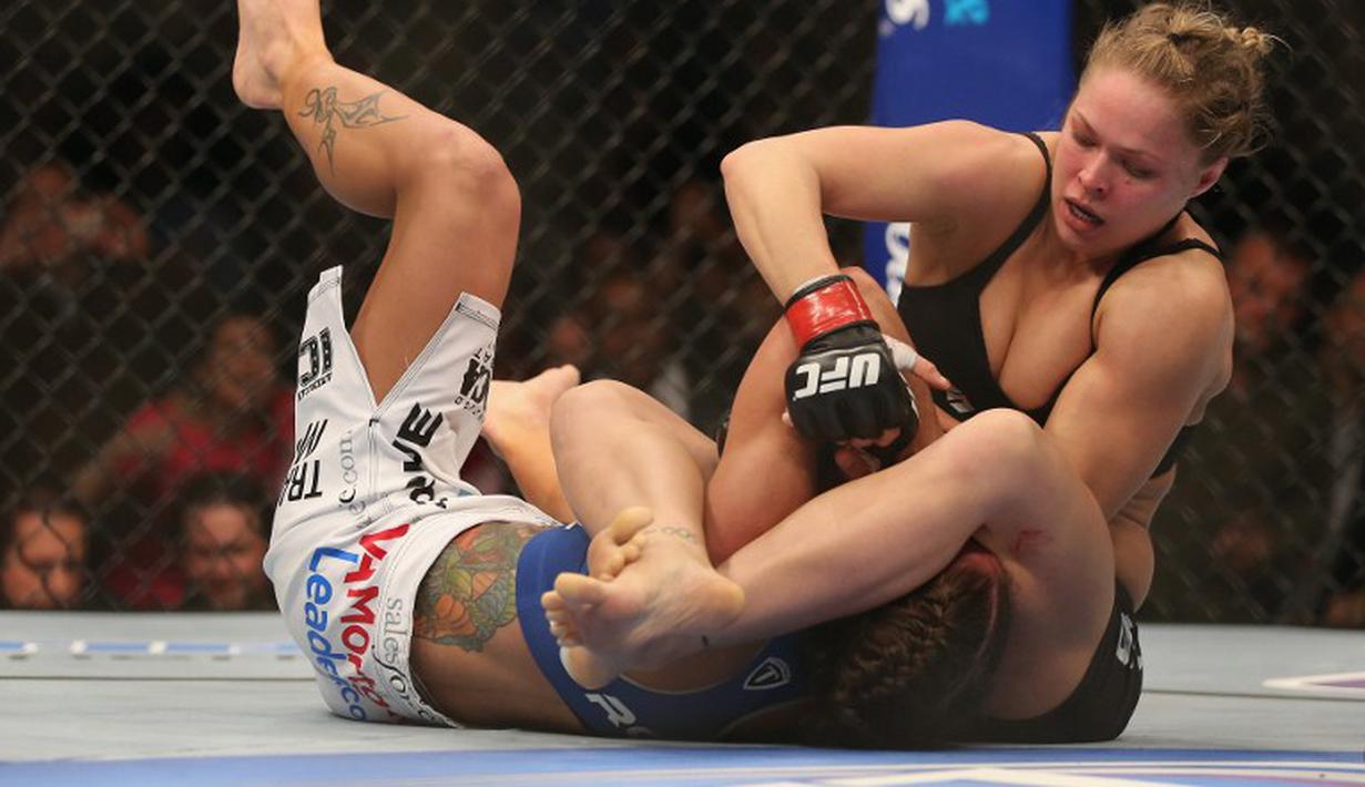 Salah satu penampilan Ronda Rousey. (Jeff Gross/Getty Images/AFP)