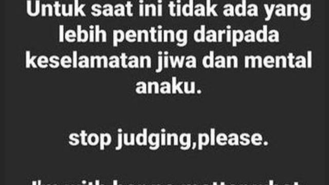 Ibunda Tanggapi Rumor Video Ciuman Adhisty Zara: Stop ...