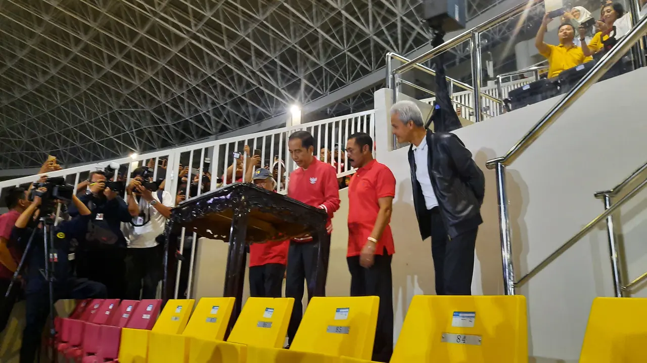 Jokowi Ingin Stadion Manahan Bisa Dipakai untuk Piala Dunia U-20 2021