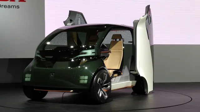 Honda NeuV.