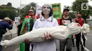 Aksi tersebut juga menjadi pengingat bahwa komunitas internasional, termasuk masyarakat sipil di Indonesia, menolak kekerasan dan menyerukan tanggung jawab global atas penderitaan yang terus berlangsung di Gaza. (Liputan6.com/Herman Zakharia)