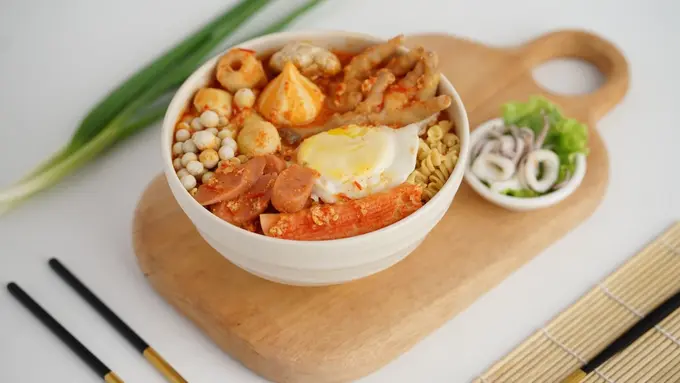 Resep Bikin Seblak Prasmanan dengan Kuah Asam Pedas Gurih di Rumah