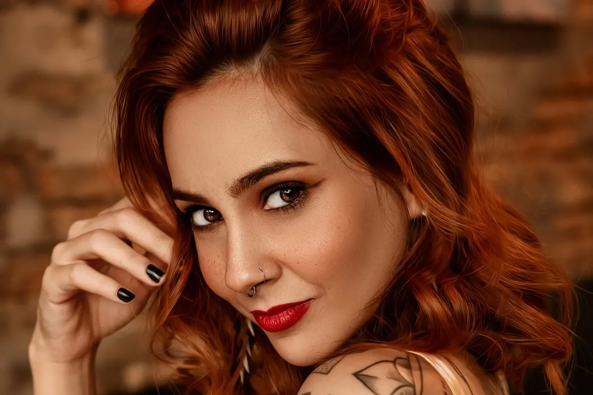 Contoh ilustrasi makeup pada warna dasar kulit cool