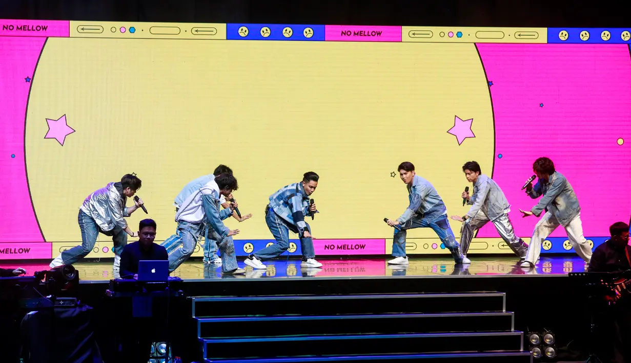 Konser UN1VERSARY: The Show UN1TY [Foto/Bambang E. Ros]