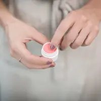 ilustrasi manfaat red jelly untuk produk kecantikan/burst/pexels