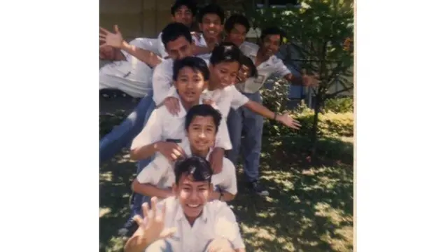 Genap 45 Tahun, Ini 6 Foto Masa Kecil Hingga Remaja Irfan Hakim