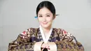 Jang Nara tampil memesona saat ia mengenakan hanbok. Hal tersebut dapat dilihat ketika ia bermain dalam drama Unruly Qiao. (Foto: soompi.com)