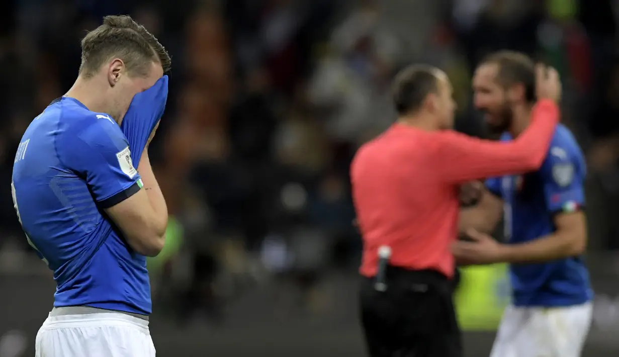 Pada Piala Dunia edisi sebelumnya, Italia juga secara mengejutkan gagal lolos ke putaran final usai dikalahkan Swedia dengan agregat skor 0-1. Kekalahan tersebut terjadi pada 10 November pada 2017 silam. (AFP/Miguel Medina)
