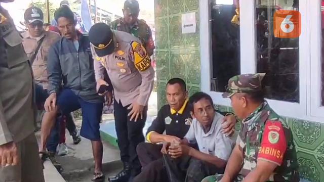Seorang pria parih baya nekad panjat tower sutet di Kabupaten Sukabumi, mengalami depresi setelah perceraian (Liputan6.com/Istimewa).
