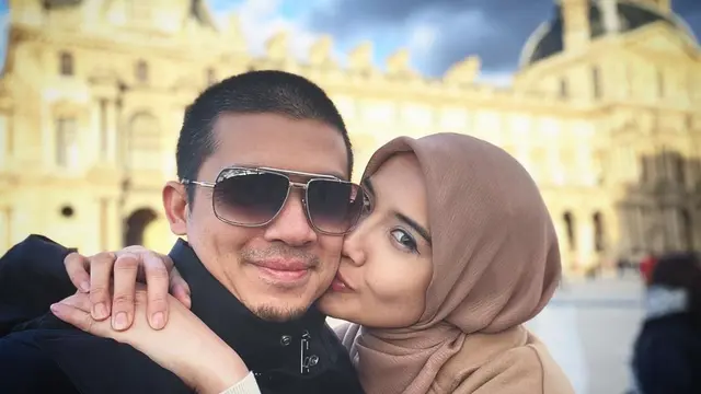 Irwansyah dan Zaskia Sungkar