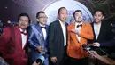 Sinetron tersebut mendapat penghargaan khusus sebagai Sinetron Ramadhan Paling Ngetop Sepanjang Masa. (Adrian Putra/Bintang.com)