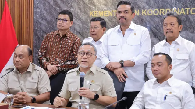Menteri Koordinator Bidang Pangan Zulkifli Hasan bicara tentang upaya agar bisa percepat target 82,9 juta penerima manfaat makan bergizi gratis(MBG). (Dok Humas BPOM)