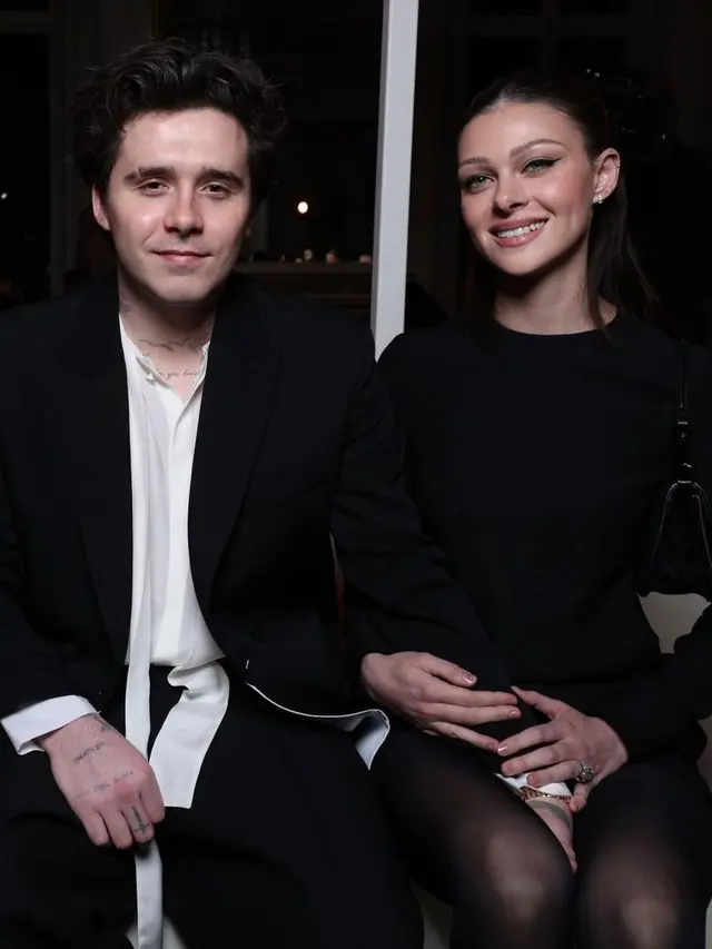 Adu Kompak Pasangan Nick Jonas-Priyanka Chopra dan Romeo Beckham-Nicole Peltz di Paris Fashion Week