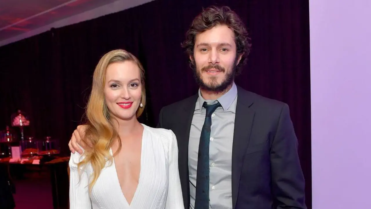 Leighton Meester dan Adam Brody