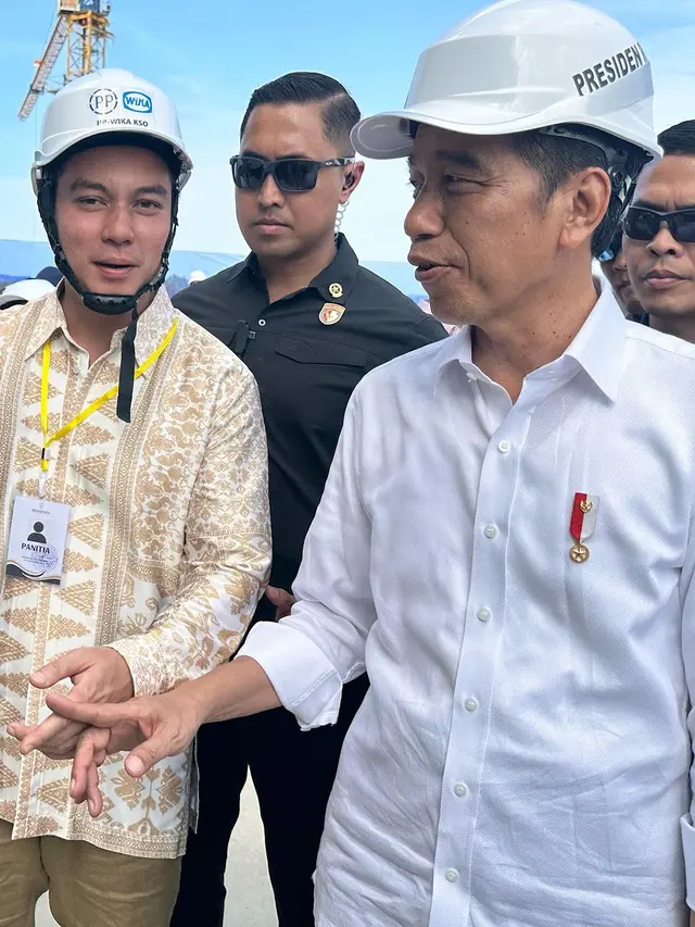 7 Potret Baim Wong Kunjungi IKN Bersama Presiden Jokowi, Ingin Ikut Investasi