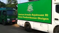 Mobil tahanan Kejaksaan digunakan untuk mengangkut tabung oksigen. (Merdeka.com)