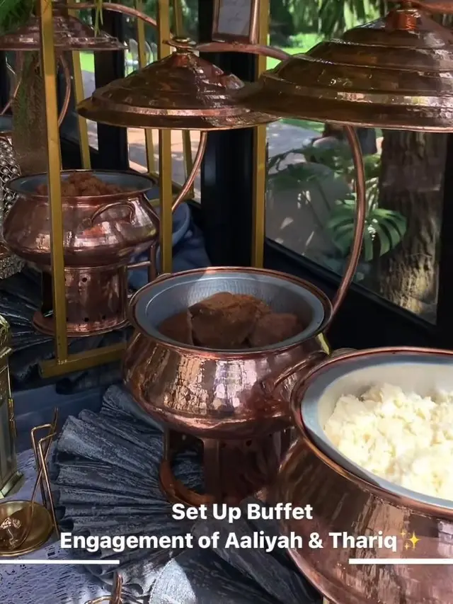Hidangan di lamaran Aaliyah dan Thariq (Instagram/dscatering.id)