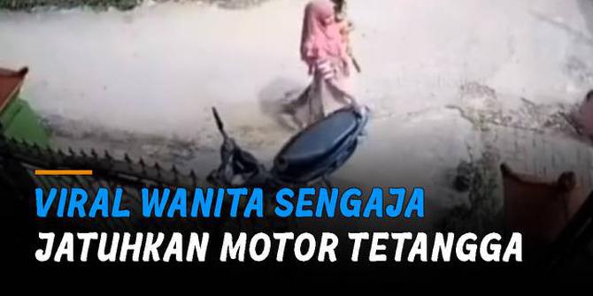VIDEO: Viral Wanita Sengaja Jatuhkan Motor Tetangga