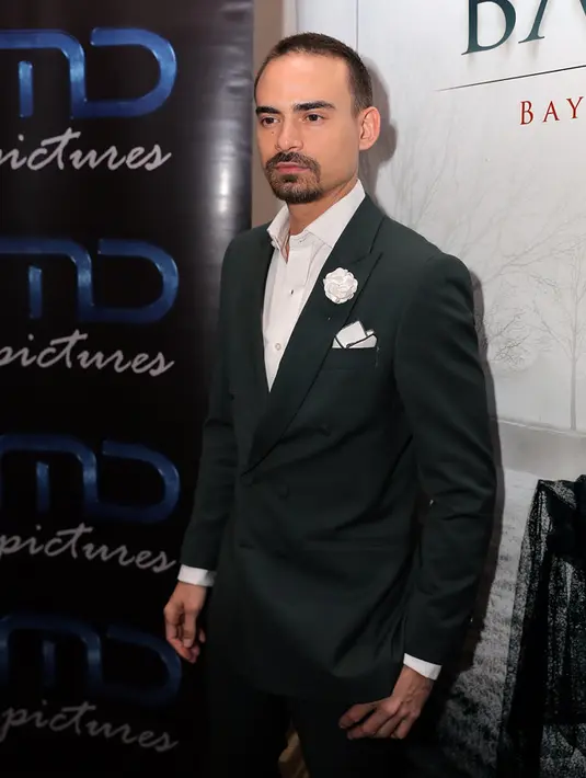 Ada banyak pertimbangan Ashraf Sincalir sebelum akhirnya menerima tawaran dalam film Bayi Gaib. Selain cerita, juga penggarapan yang bagus. Dan membuat suami Bunga Citra Lestari itu yakin hasilnya bagus. (Adrian Putra/Bintang.com)