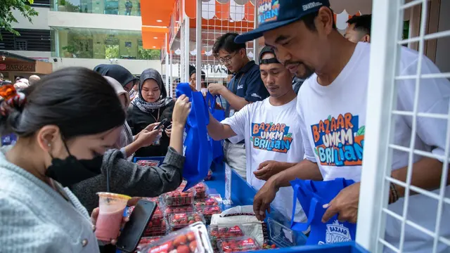 BRI Bantu Klaster Mitra Bery Perluas Pasar Stroberi Lewat Bazaar UMKM BRILiaN di Jakarta