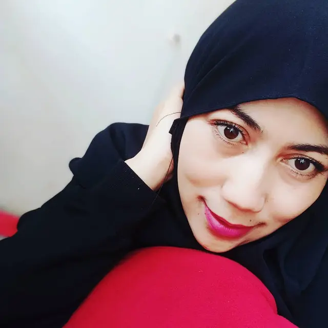 7 Potret Venti Figianti, Istri Baru Kiwil yang Jadi Sorotan