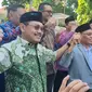 Rektor Unair M Nasih bersama Budi Santoso saat memberikan keterangan terkait kasus pemecatan di Kampus Unair. (Dian Kurniawan/Liputan6.com)