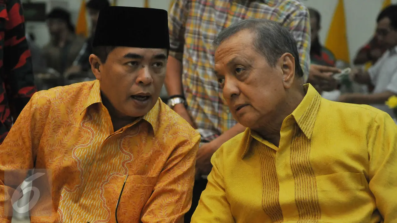 20160502-Balon Ketua Umum Golkar Berkumpul di DPP-Jakarta