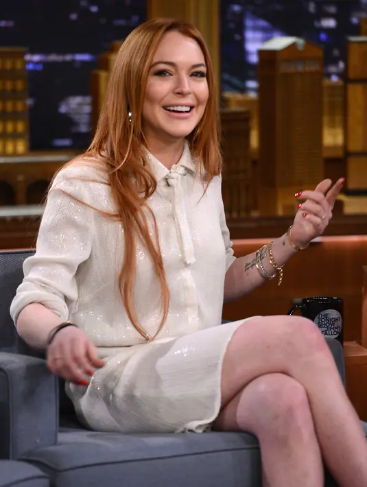 Lindsay Lohan salah satunya, ia mengaku pernah menjadi biseksual dalam kurun beberapa tahun. Ia mengungkapkan kedekatannya dengan Dj cantik Samantha. Namun hal tersebut sudah tak terjadi lagi. (AFP/Bintang.com)