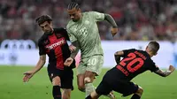 Bayern Munchen saat bersua Bayer Leverkusen pada laga lanjutan Bundesliga musim ini di Allianz Arena, 15 September lalu. (AFP/CHRISTOF STACHE)