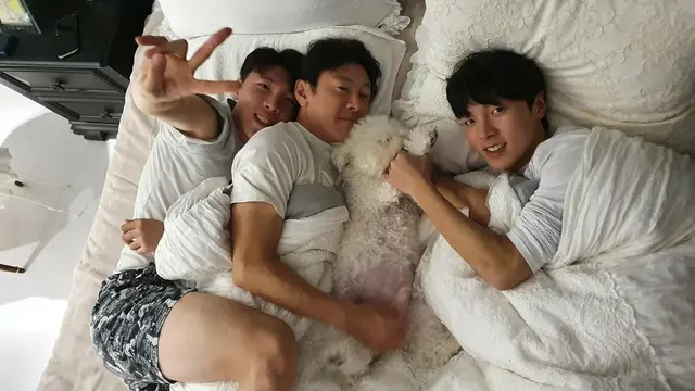 Jarang Tersorot, Ini 6 Momen Kebersamaan Shin Tae-yong Bareng Keluarga