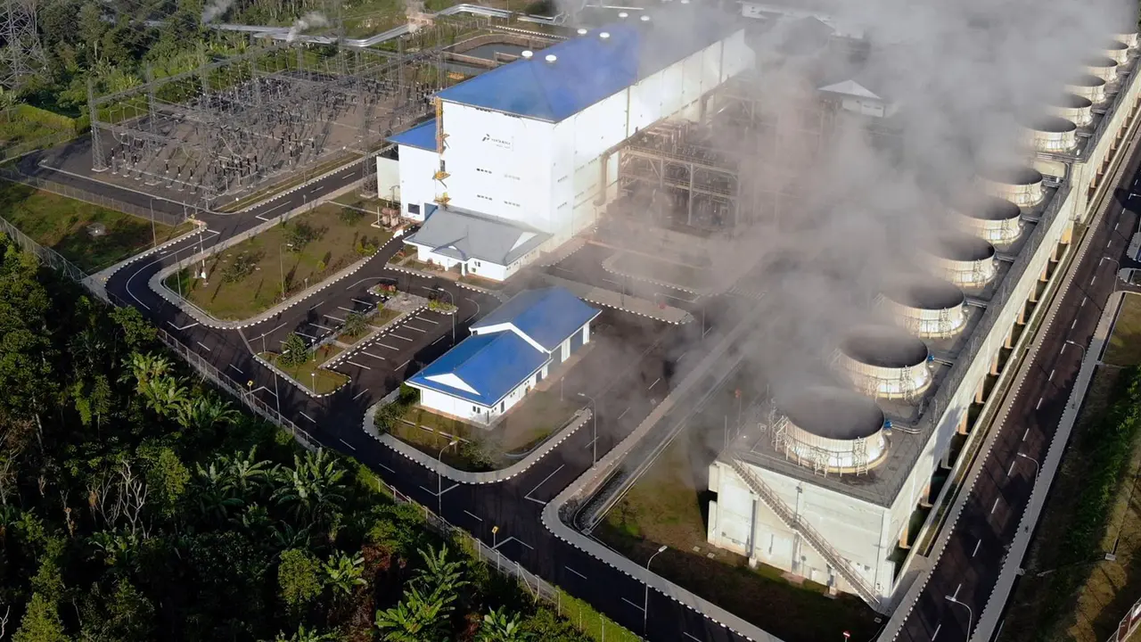 Pembangkit Geothermal.