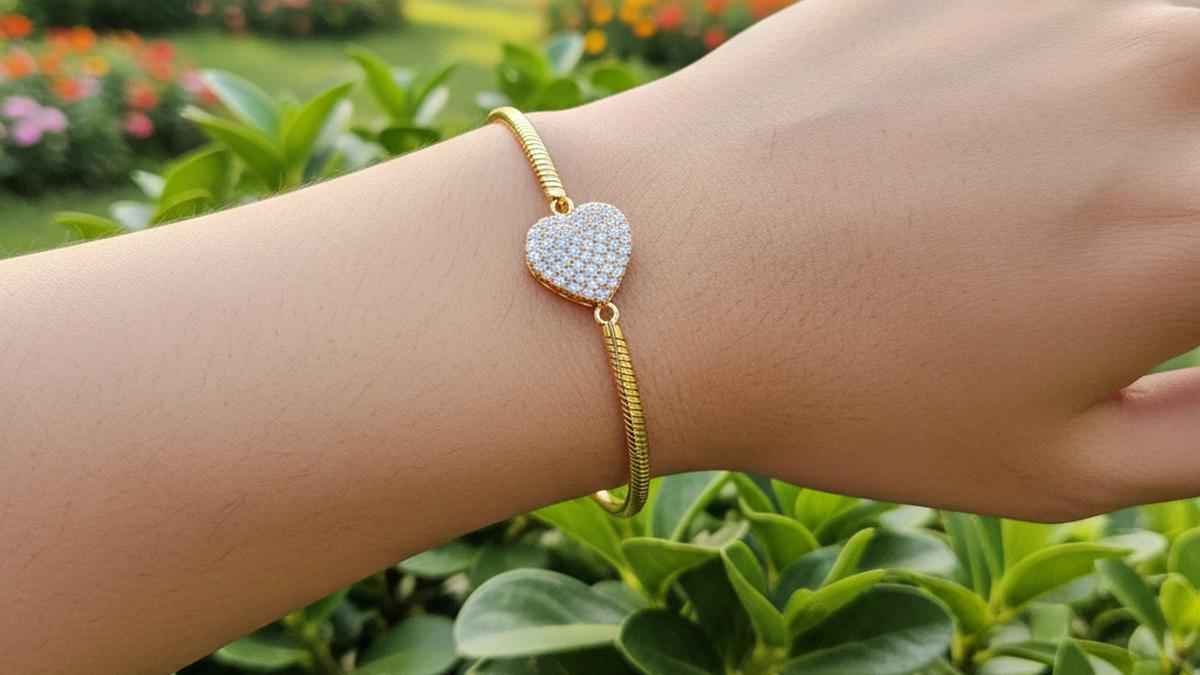 10 Model Gelang Emas Seri Singapura Tali Ular Pilihan Tepat untuk Acara Formal 2025