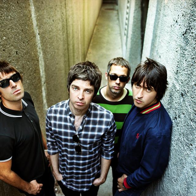 Sebelum Oasis Bubar Liam Hantam Kepala Noel Dengan Gitar