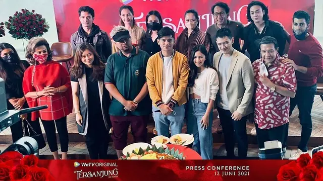 Adu Akting Bareng, Ini 6 Potret Rezky Aditya dan Jessica Mila di Balik Layar Tersanjung