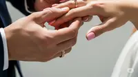 9 Model Cincin Wanita Elegan untuk Nikah, Pilihan Abadi dan Kekinian