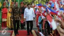 Bendera Indonesia dan Filipina berkibar saat menyambut kedatangan Presiden Rodrigo Duterte di Istana Negara, Jakarta, Jumat (9/9). (Liputan6.com/Faizal Fanani)
