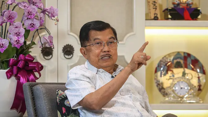 Perang Dingin Politik: JK vs Agung Laksono, PMI Jadi Medan Pertempuran