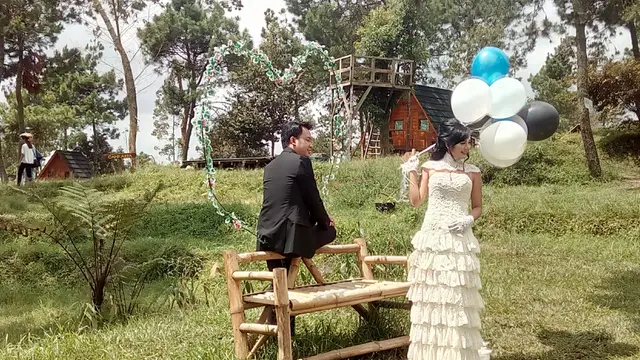 Uji Nyali dengan Sepeda Terbang di Kaki Gunung Papandayan
