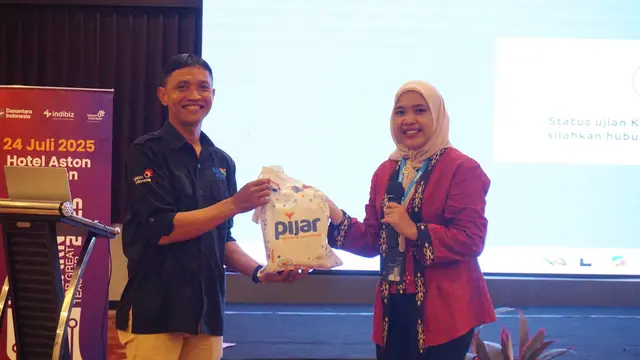 Telkom Perkuat Digitalisasi di 5 Sekolah Ciayumajakuning lewat Program Indonesia Digital Learning 2025