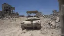 Militer Israel mengundang para wartawan masuk ke Rafah pada hari Rabu, yang merupakan pertama kalinya media internasional mengunjungi kota paling selatan Gaza itu sejak diserbu pada 6 Mei lalu. (AP Photo/Ohad Zwigenberg, Pool)